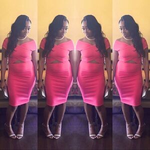 Coral Bodycon Dress!